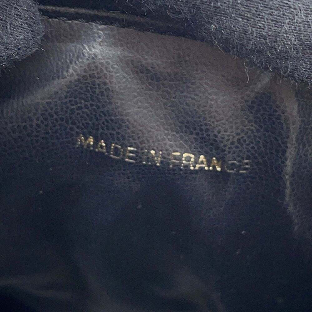 CHANEL Black Caviar Leather Logo Pouch - Picture 15 of 16